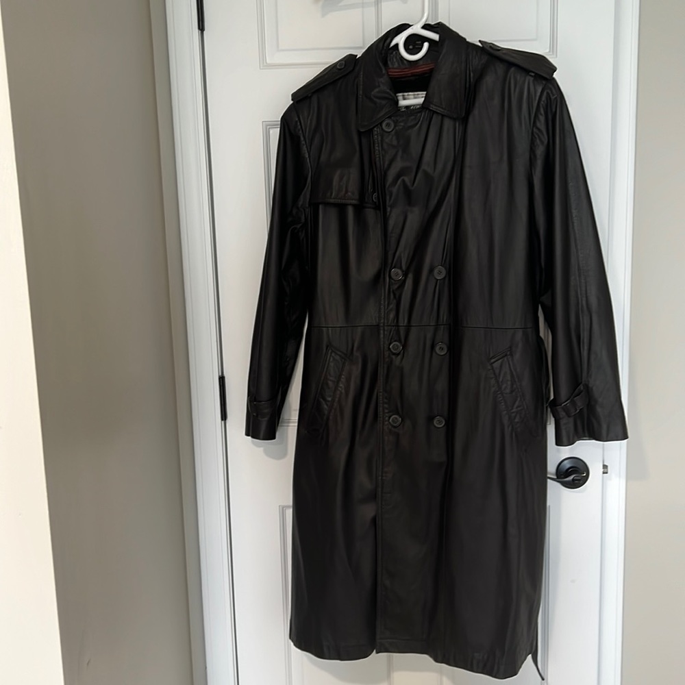 Beautiful 1980s vintage full length leather coat.